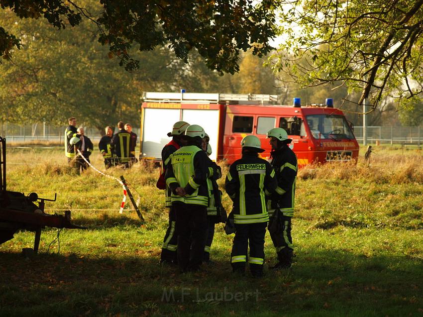 Kleinflugzeug abgestuerzt Sankt Augustin Meindorf P074.JPG